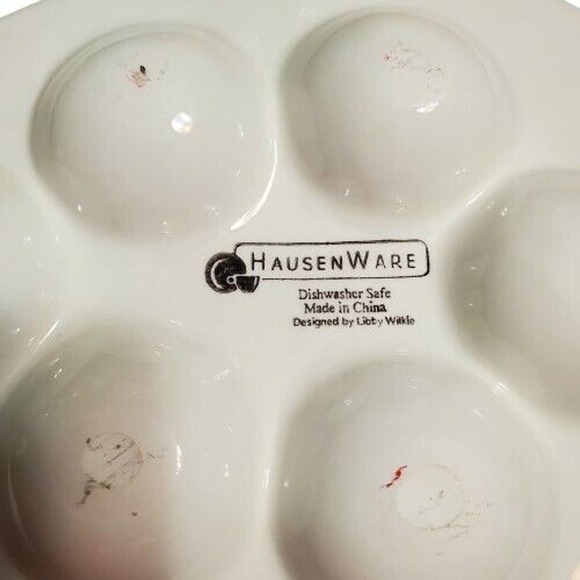 EGG PLATTER BY HAUSENWARE STRIPED PASTEL DESIGN HOLDS SIX EGGS - Picture 3 of 4